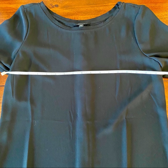 NWOT Guess Blouse with Pearl and Metallic Accents - Picture 6 of 8